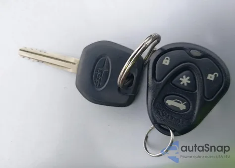 2016 Subaru Crosstrek 2.0I Premium from USA, damaged, VIN JF2GPABC3G8307568